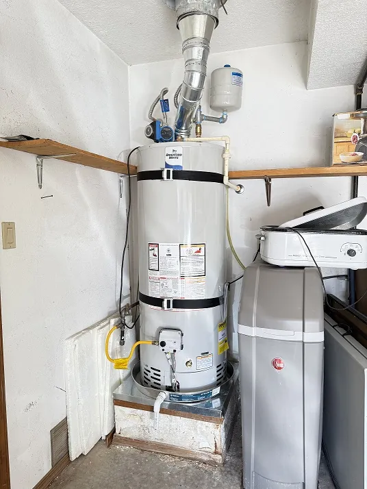 Standard water heater replacement services in Albuquerque NM