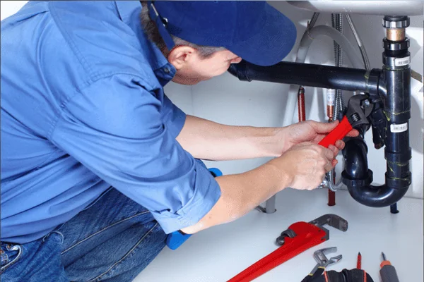 Choosing the Right Emergency Plumber in Albuquerque - Beyond Heating and Cooling Inc.